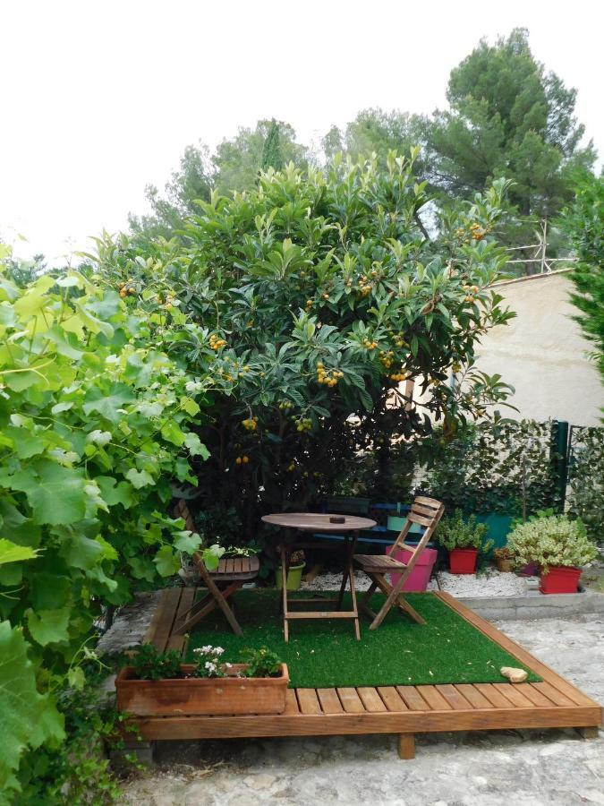 Villa Les Pins Mirabel-aux-Baronnies Buitenkant foto